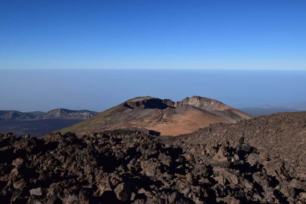Přechod mezi Pico de Teide a Pico Viejo