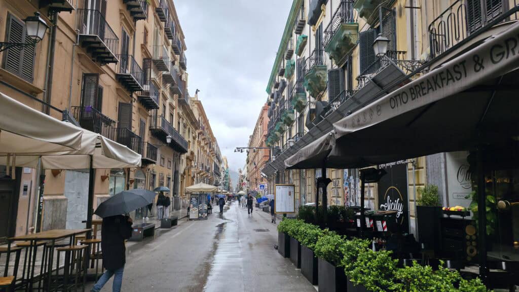Via Maqueda