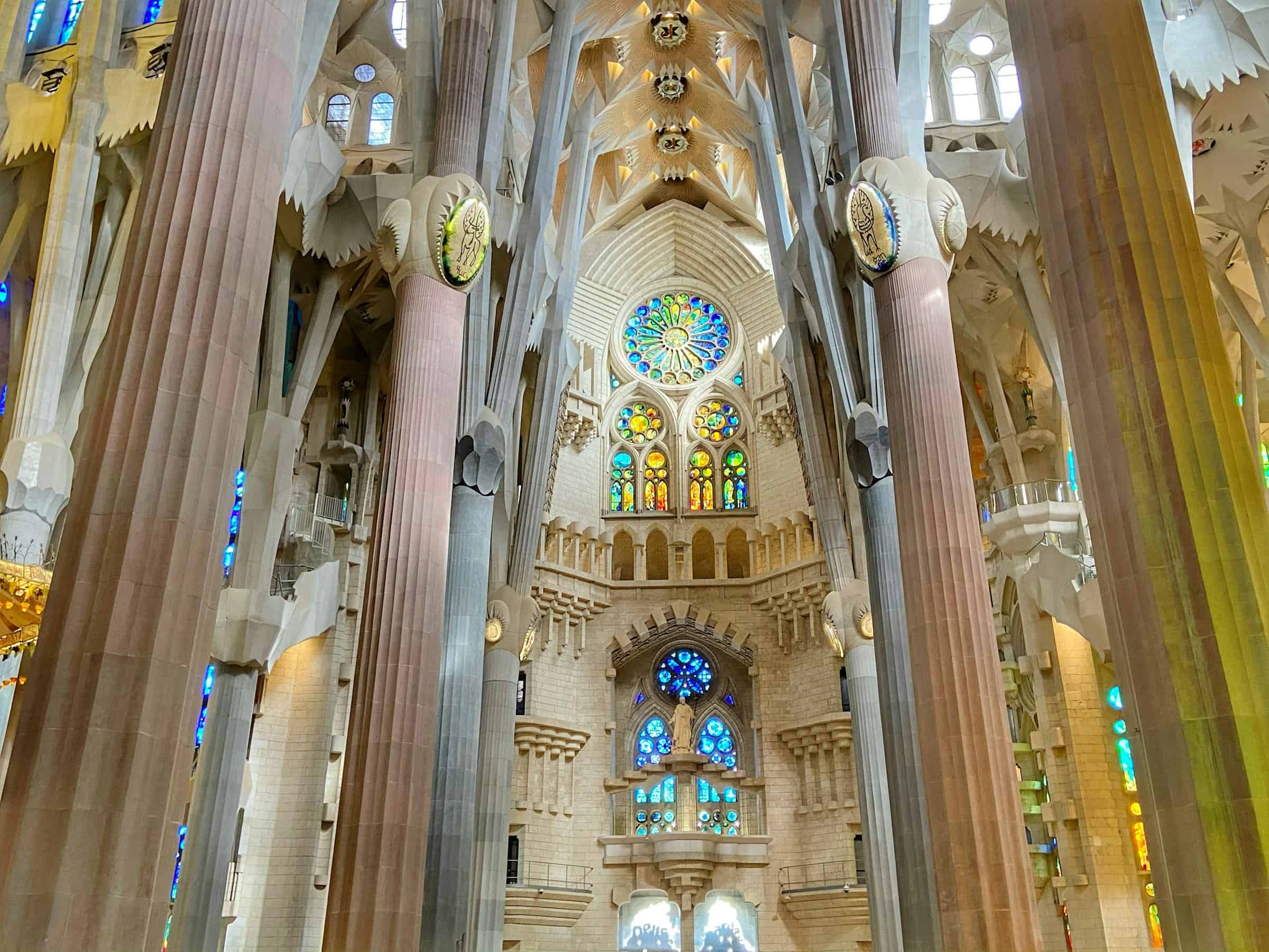 Sagrada Família (2026) – vstupenky, doprava a co vidět | Praktický průvodce prohlídkou