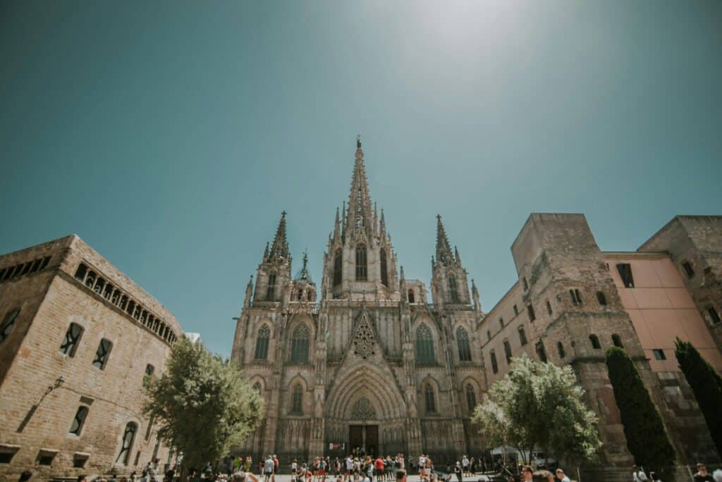 Barcelona katedrála otebírací doba