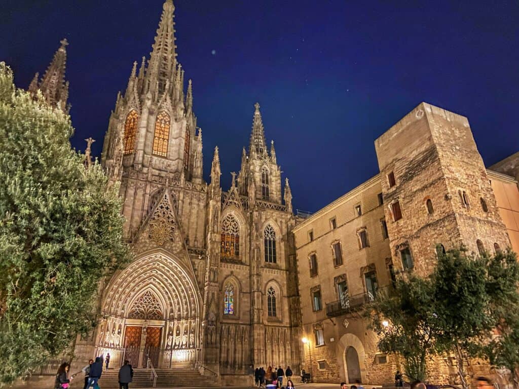 Katedrála sv. Eulálie v Barceloně