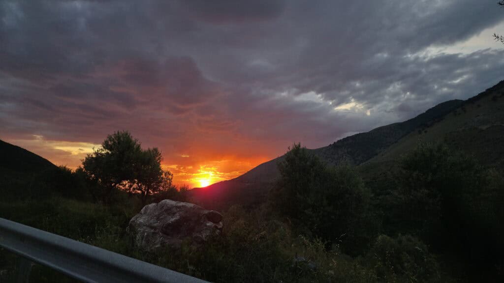 Albánie doprava a řízení