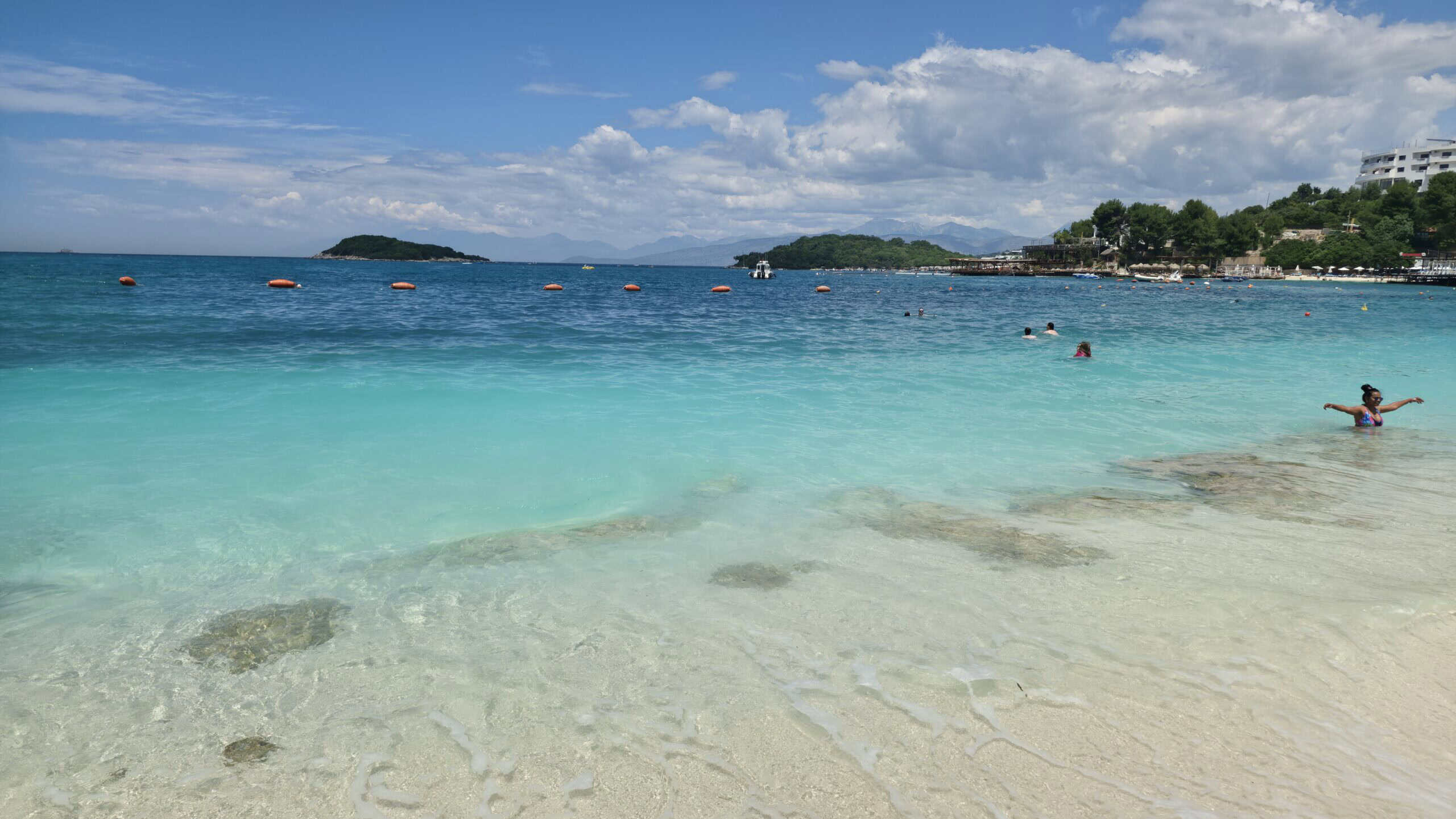 Ksamil (Albánie) – 10 tipů na pláže, zajímavosti a výlety + mapa | Kompletní průvodce